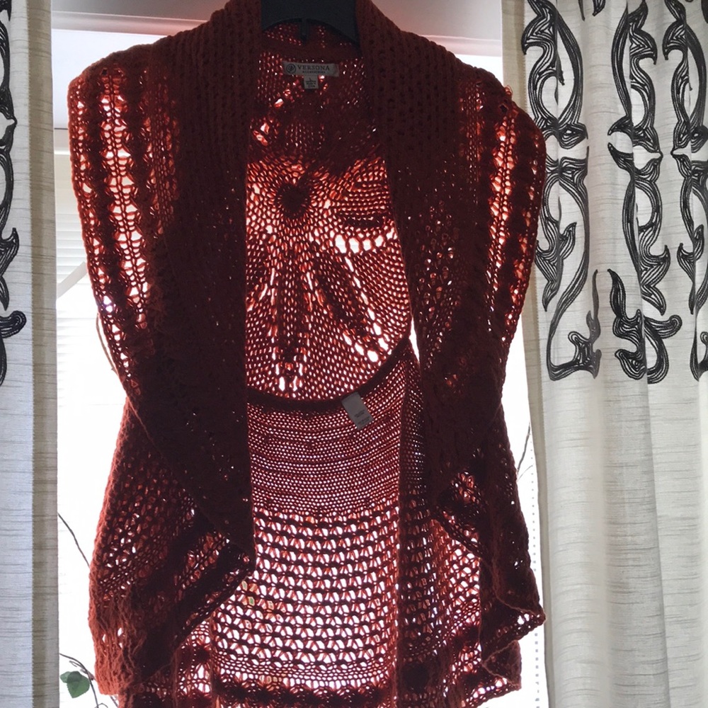 Versona sweater vest